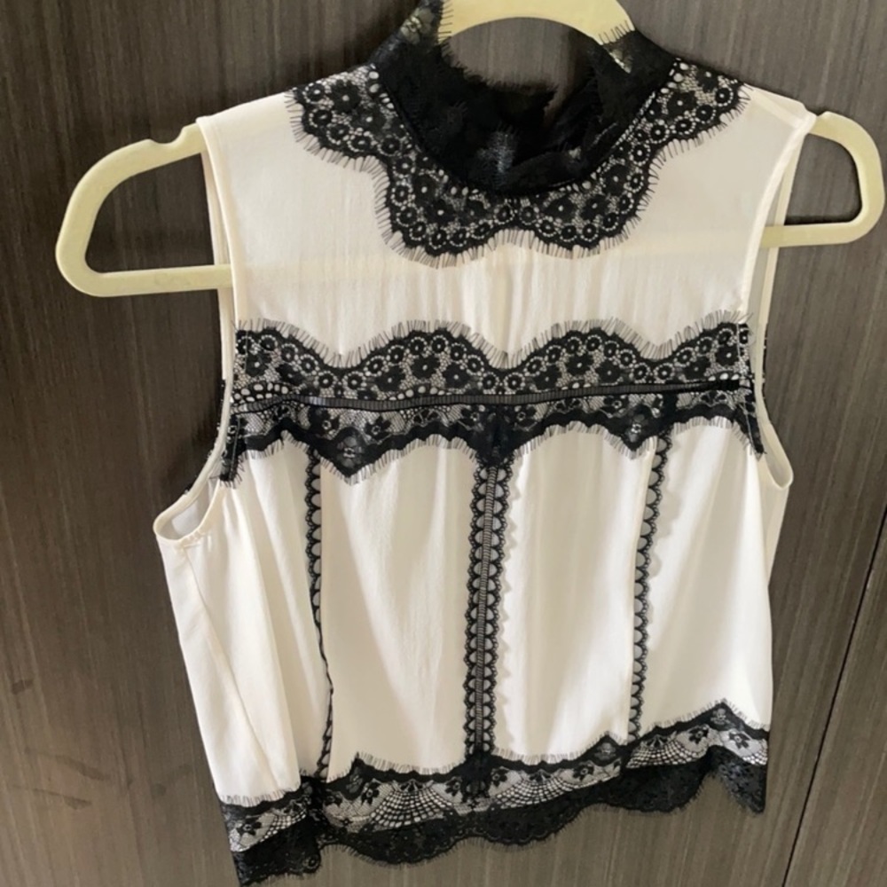Alice + Olivia Silk Black and White Lace Blouse